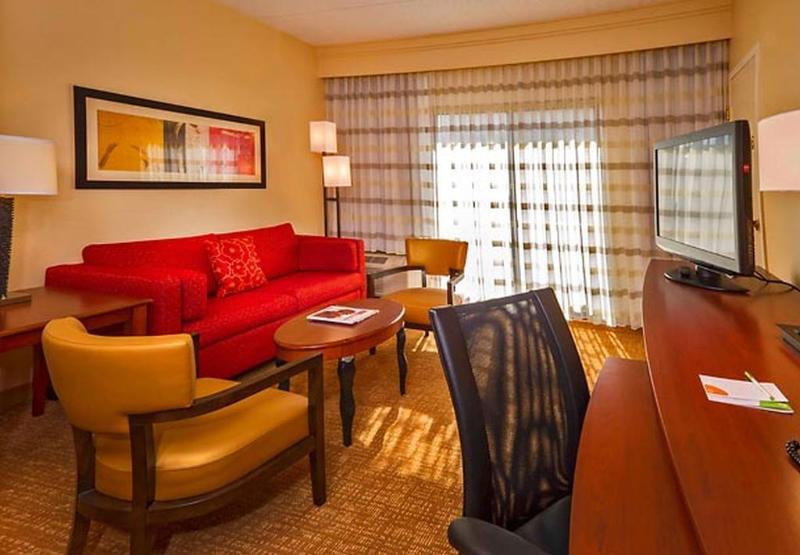 Courtyard Virginia Beach Norfolk Экстерьер фото